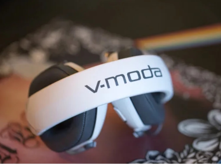 Review: The V-Moda Crossfade II Wireless headphones look and sound beautiful