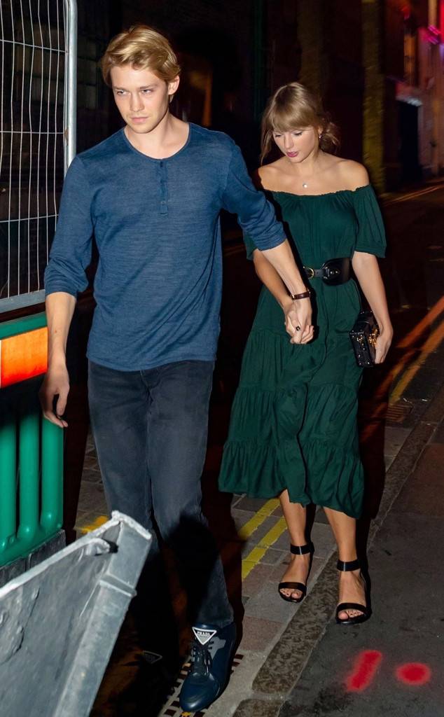 Inside Taylor Swift and Joe Alwyn’s Romantic Dinner Date in London