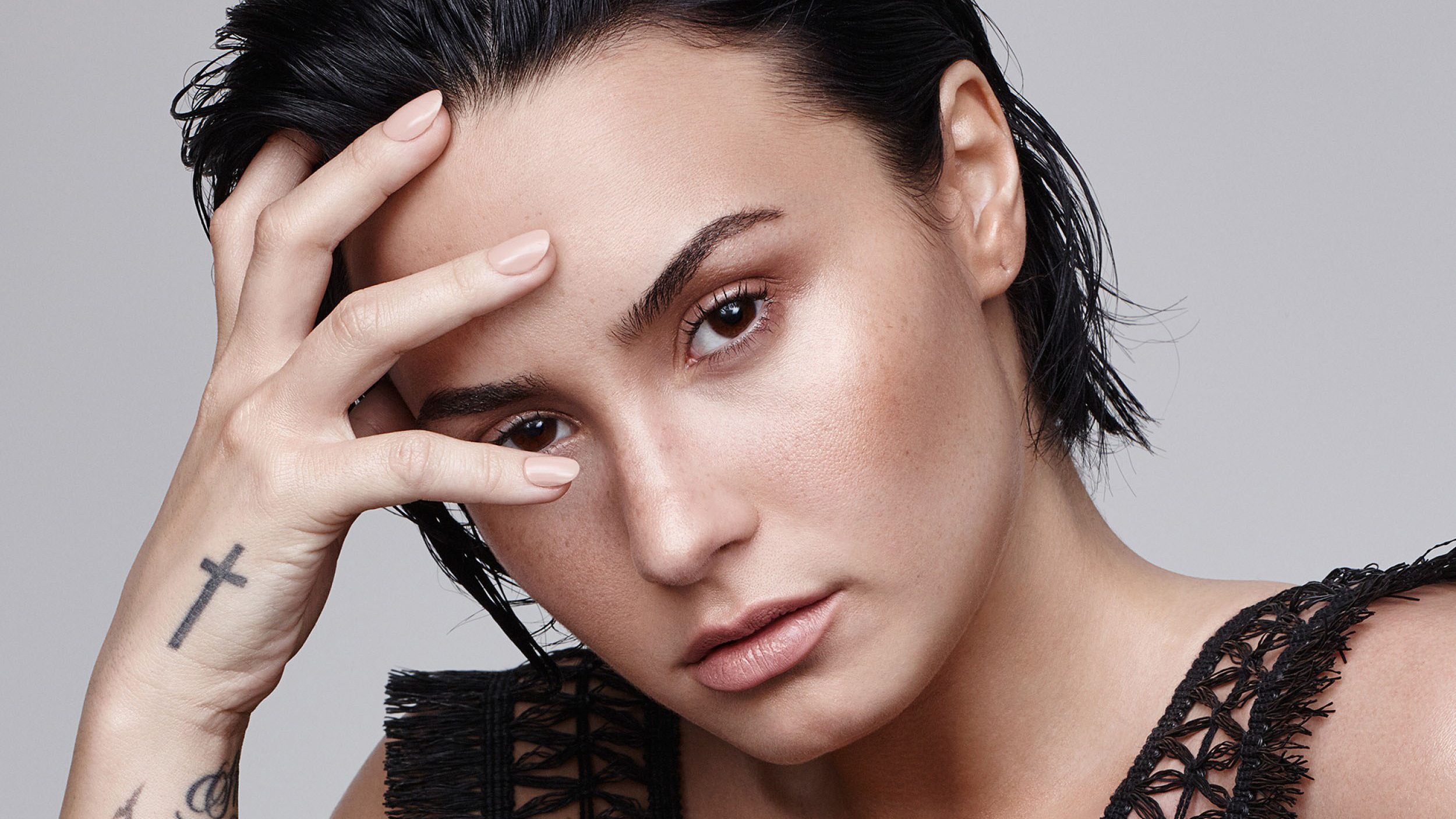 The inspiring message of Demi Lovato recalling her relapse and eating disorder