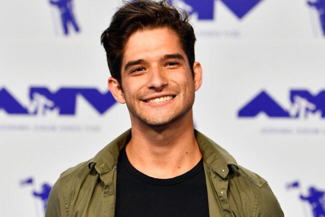 ‘teen Wolf Star Tyler Posey Announces Onlyfans Debut With Nude Guitar
